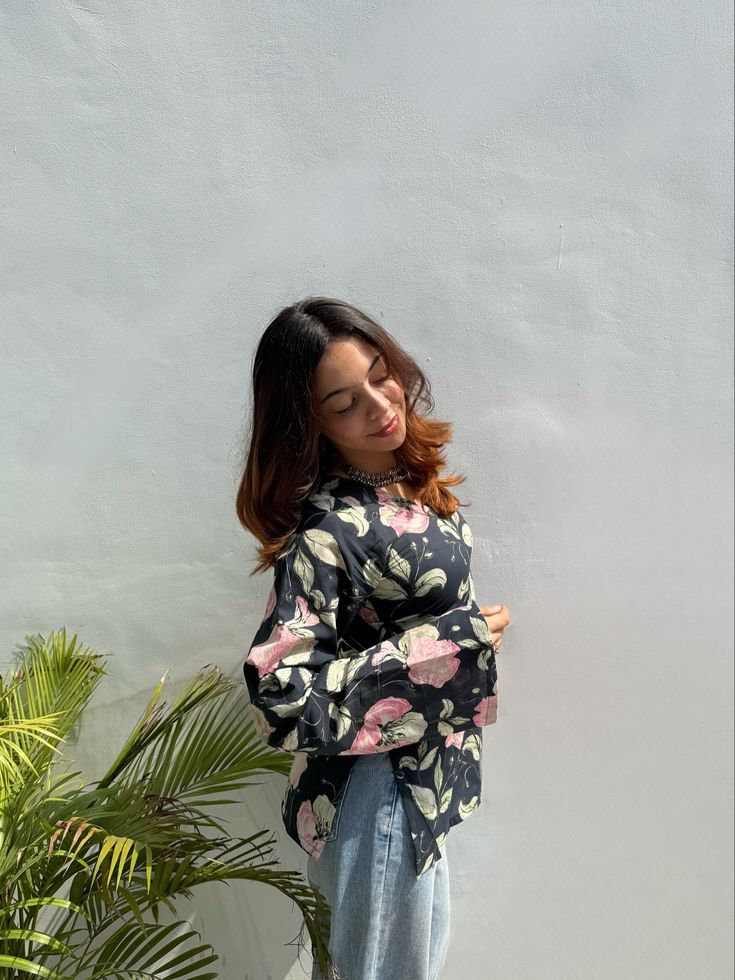 Black & Pink Floral Print V-Neck Tunic
