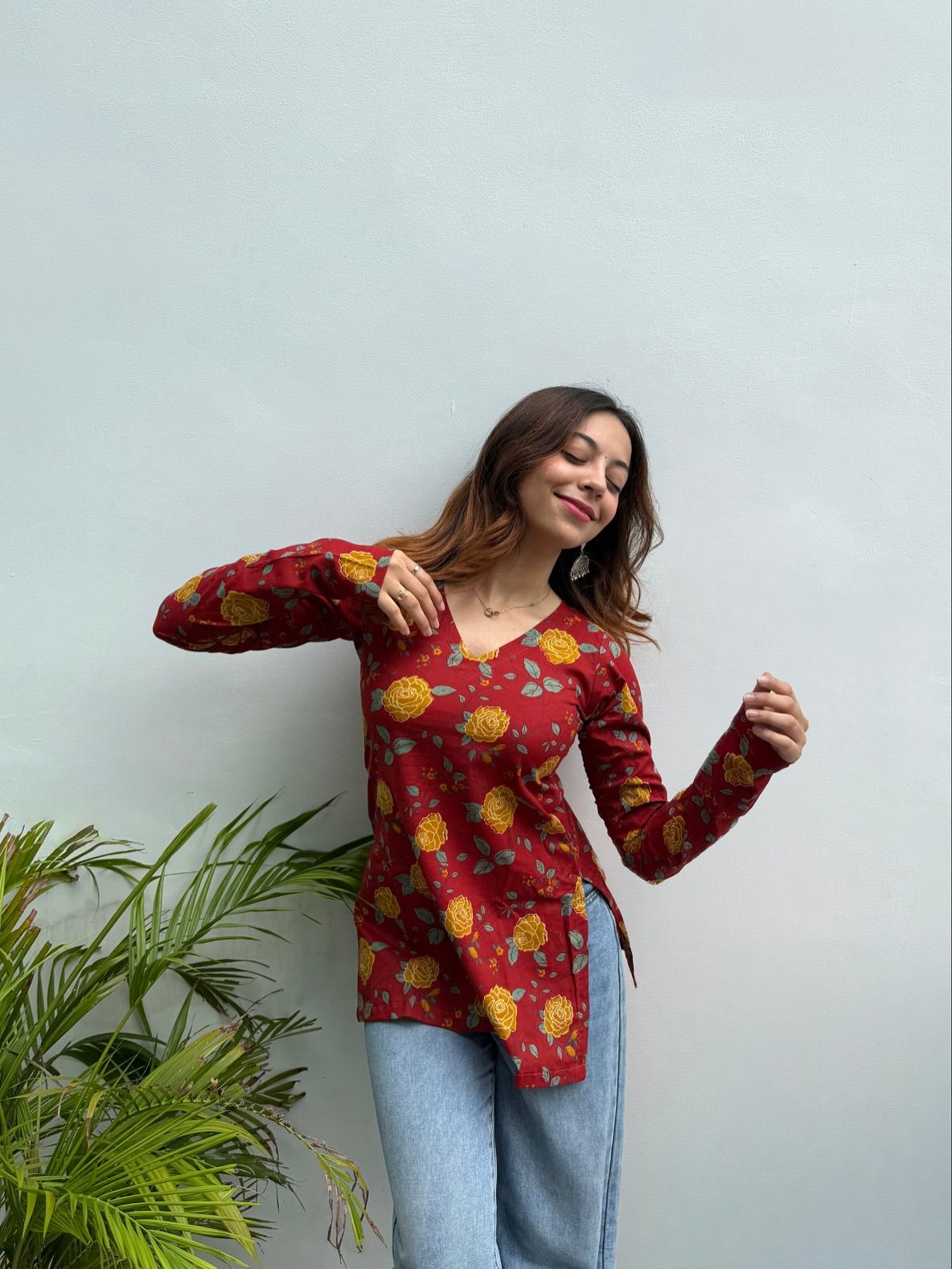 Golden Bloom' V-Neck Short Kurti