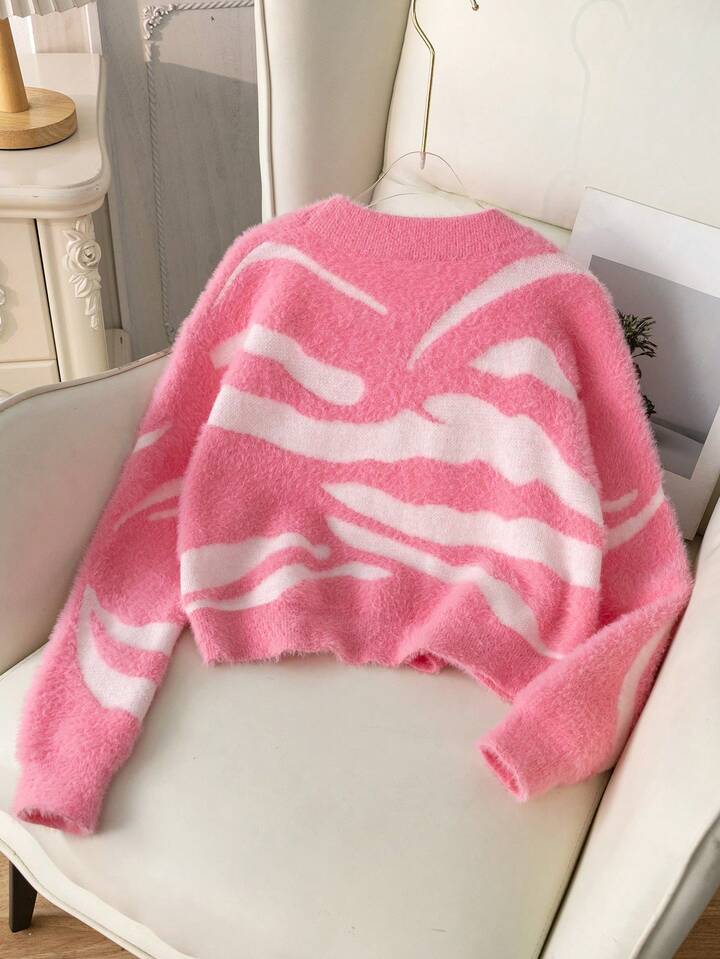 TrendsGirls' Street Style Leopard Print Short Sweater, Faux Fur Knitted Pullover Long Sleeve