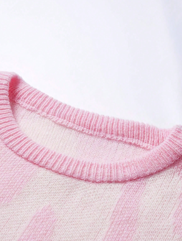 Pink & White Abstract Knit Sweater – Cozy Winter Wear